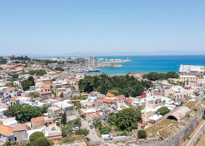 Art Medieval Town Rhodes Σαλέ *
